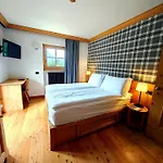酒店 阿尔比高尔夫酒店 3*
