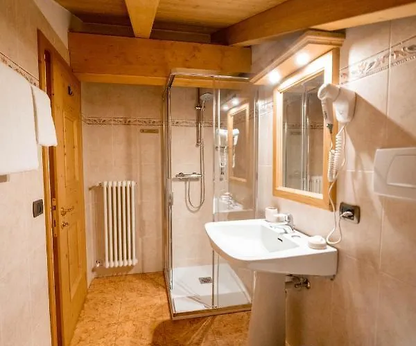 Alpi & Golf Hotel 3*