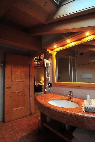 阿尔比高尔夫酒店