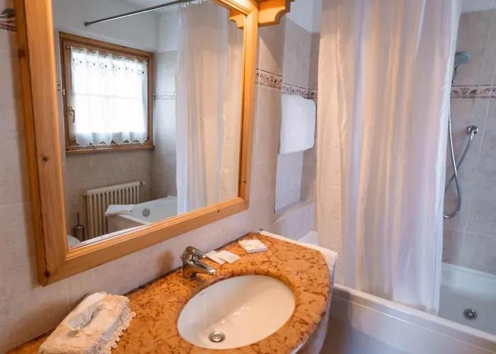 酒店 阿尔比高尔夫酒店 博尔米奥