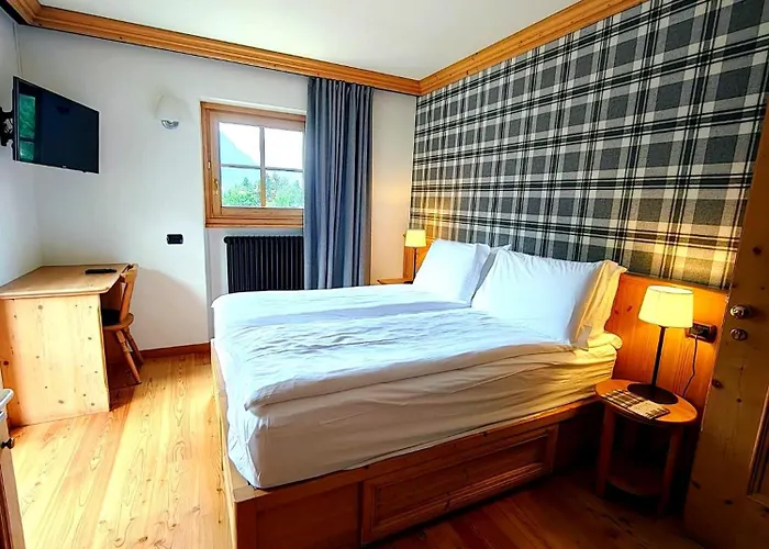 Hotel Alpi & Golf 3*